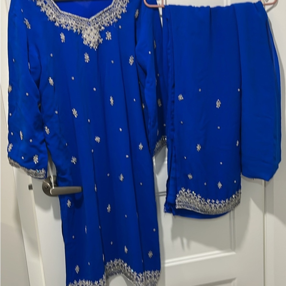 Elegant Blue Embellished Dress and Scarf Set